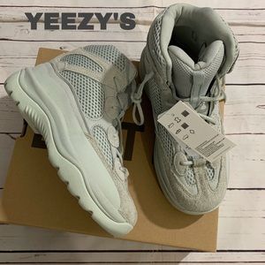 kids size 3 yeezy